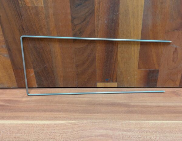 Pannetone Cooling Skewers - Image 4